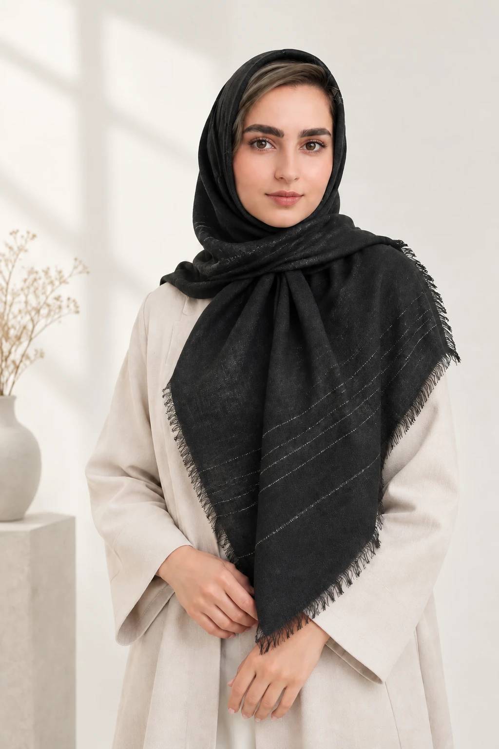 روسری لنین چهارفصل قواره ۱۴۰ رنگ مشکی